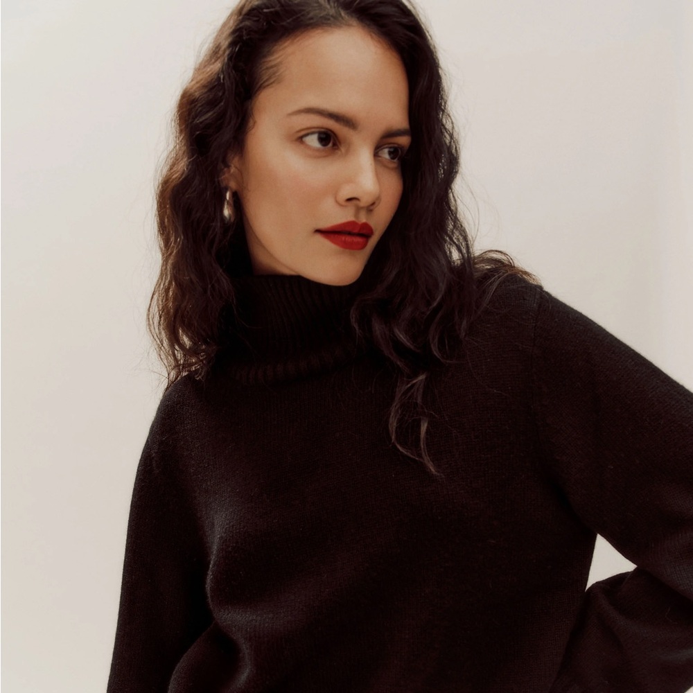 *NWT* Reformation Conrad Cashmere Turtleneck Black - Size XS